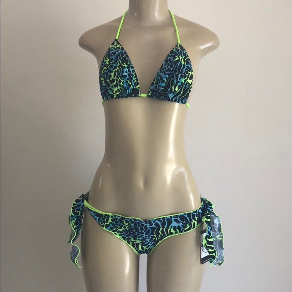 Semi Thong Green leopard Bikini 👙